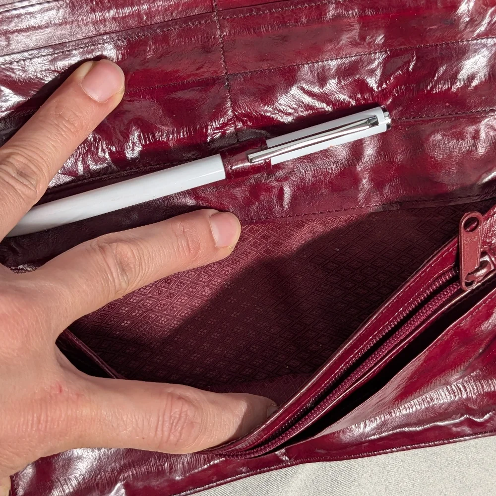 Vintage Burgundy Genuine Eel SkinLeather Trifold Wallet